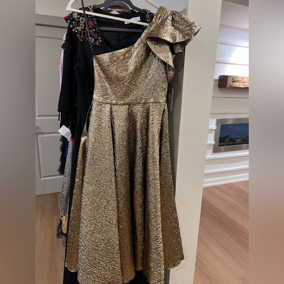 NEW without tags gold midi one shoulder MacDuggal dress with pockets size US 2 - Picture 6 of 8
